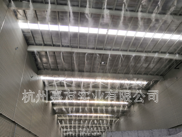 “星欧注册”喷雾除尘系统解决金鹏建筑堆料车间粉尘问题 “星欧注册”喷雾除尘系统解决金鹏建筑堆料车间粉尘问题