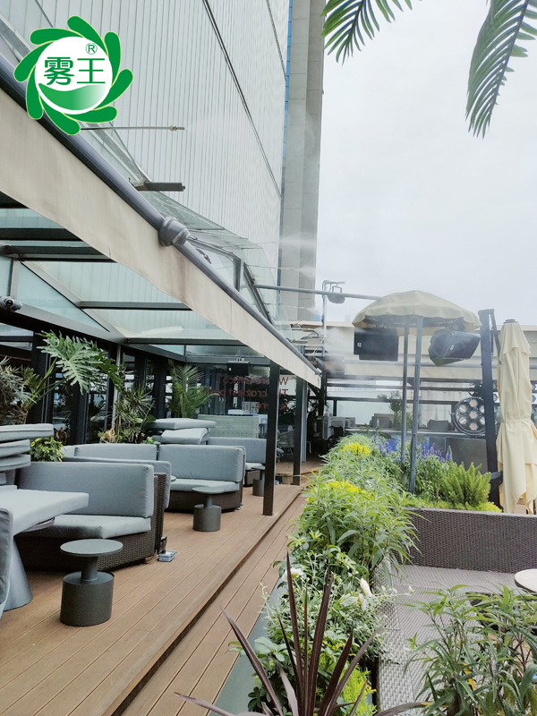 星欧注册喷雾降温系统助力酒吧走廊防暑降温,清凉度夏 星欧注册喷雾降温系统助力酒吧走廊防暑降温,清凉度夏